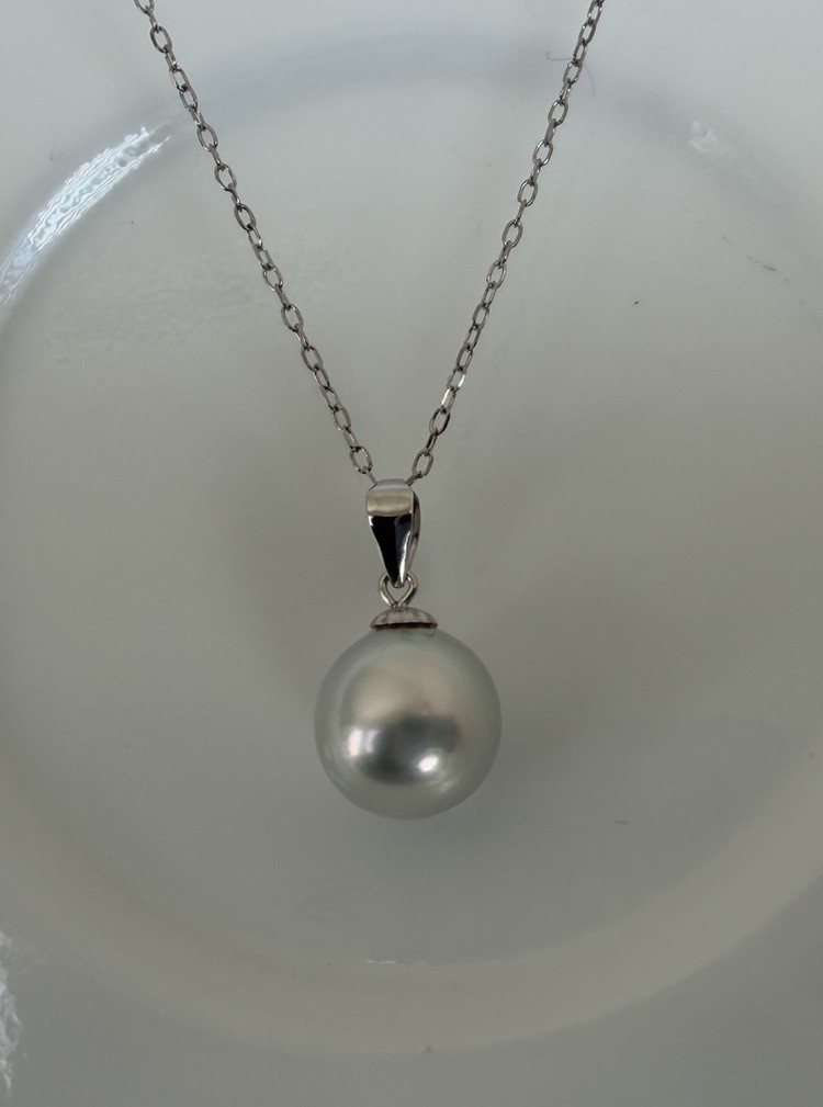 Gleaming 8.7mm Silver Gray Blue Akoya Pearl 18k Pendant 14k White Gold Chain 18”