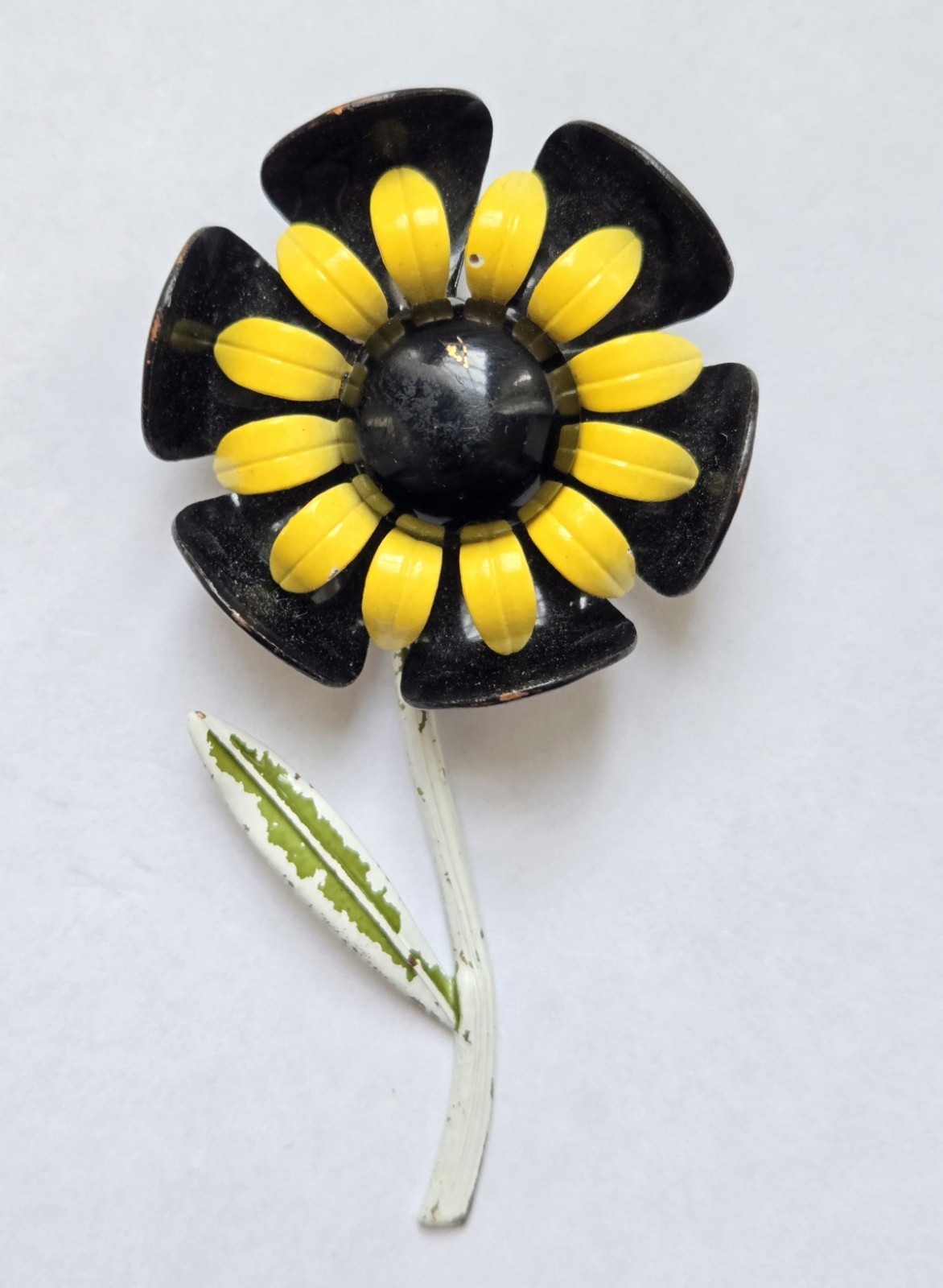 Vintage Mid Century Metal Enamel Flower Brooch Black & Yellow w/ Stem HTF Style
