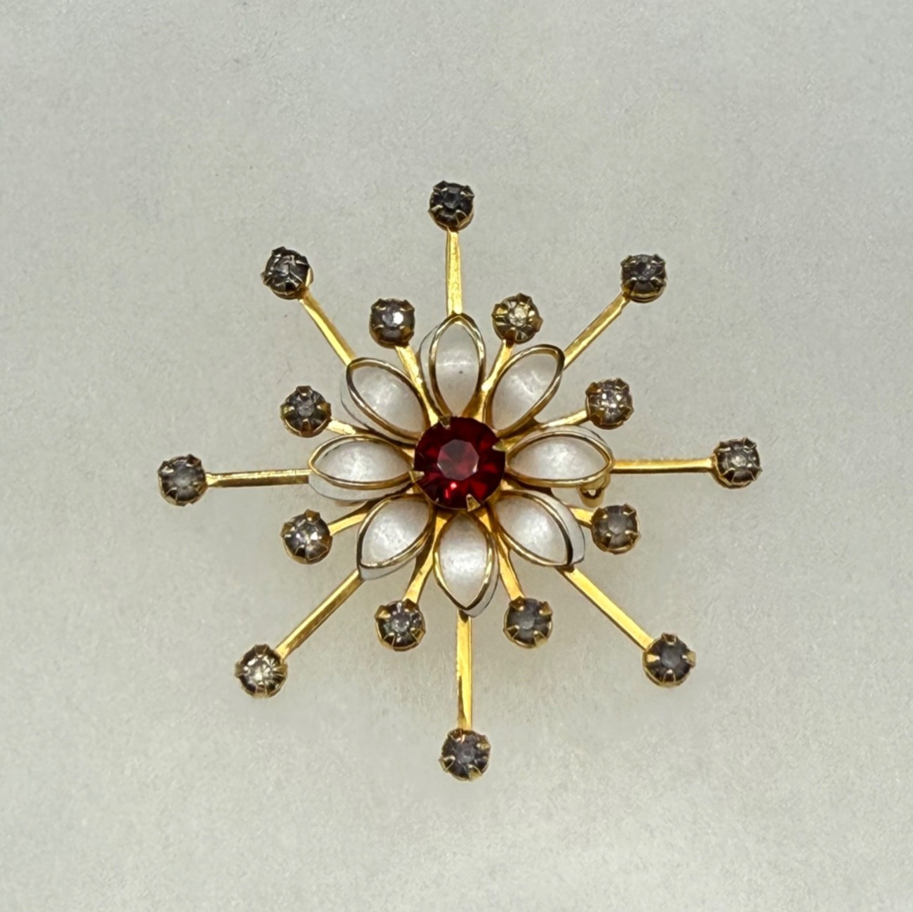 Vintage Gold Tone Rhinestone Starburst Flower Brooch Pendant Mid Century Atomic