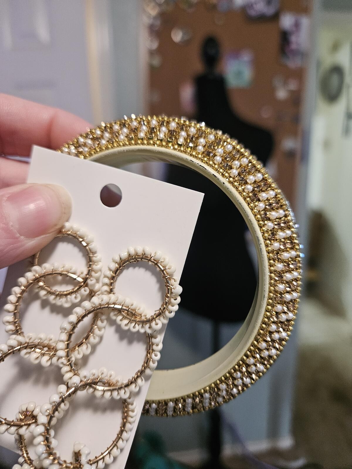 Earrings and bracelet 2 piece set