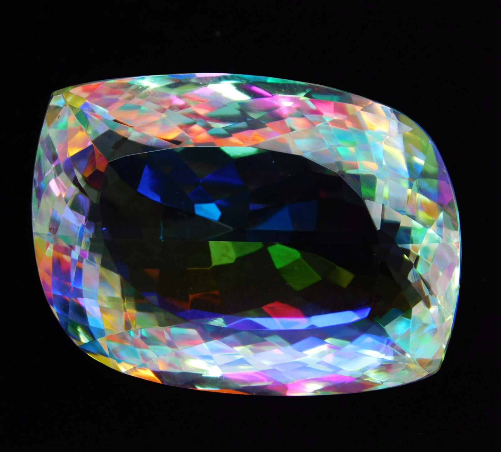 Flawless Natural Mystic Quartz 97.70 Ct Certified Rainbow Fancy Loose Gemstone