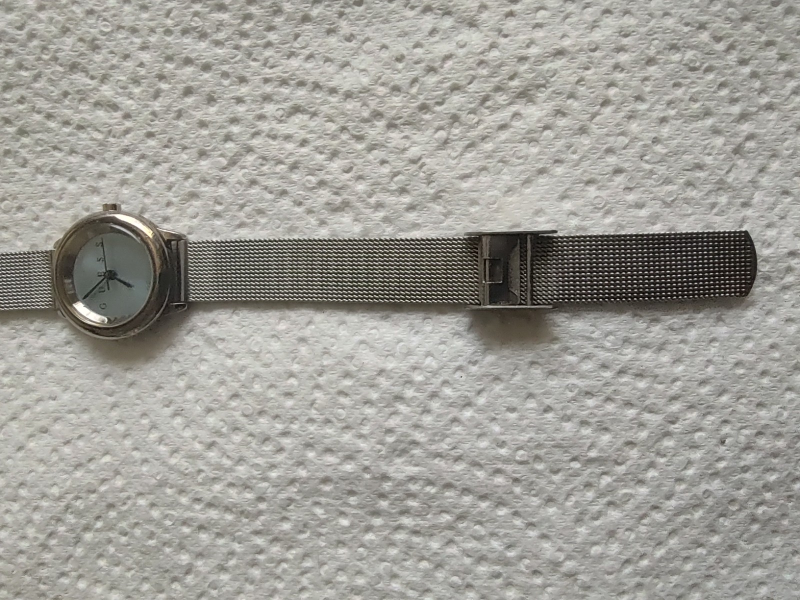 Guess Bracelet Watch Silver tone Strap Girls Female watch