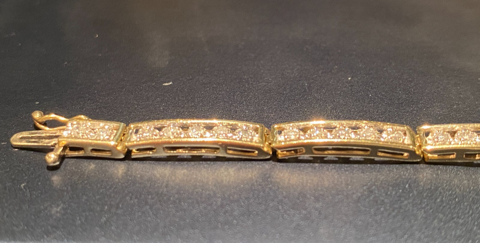 10k Yellow Gold & Diamond Station Link Bracelet Prong Set 4.5mm 7.5″ 8.45g