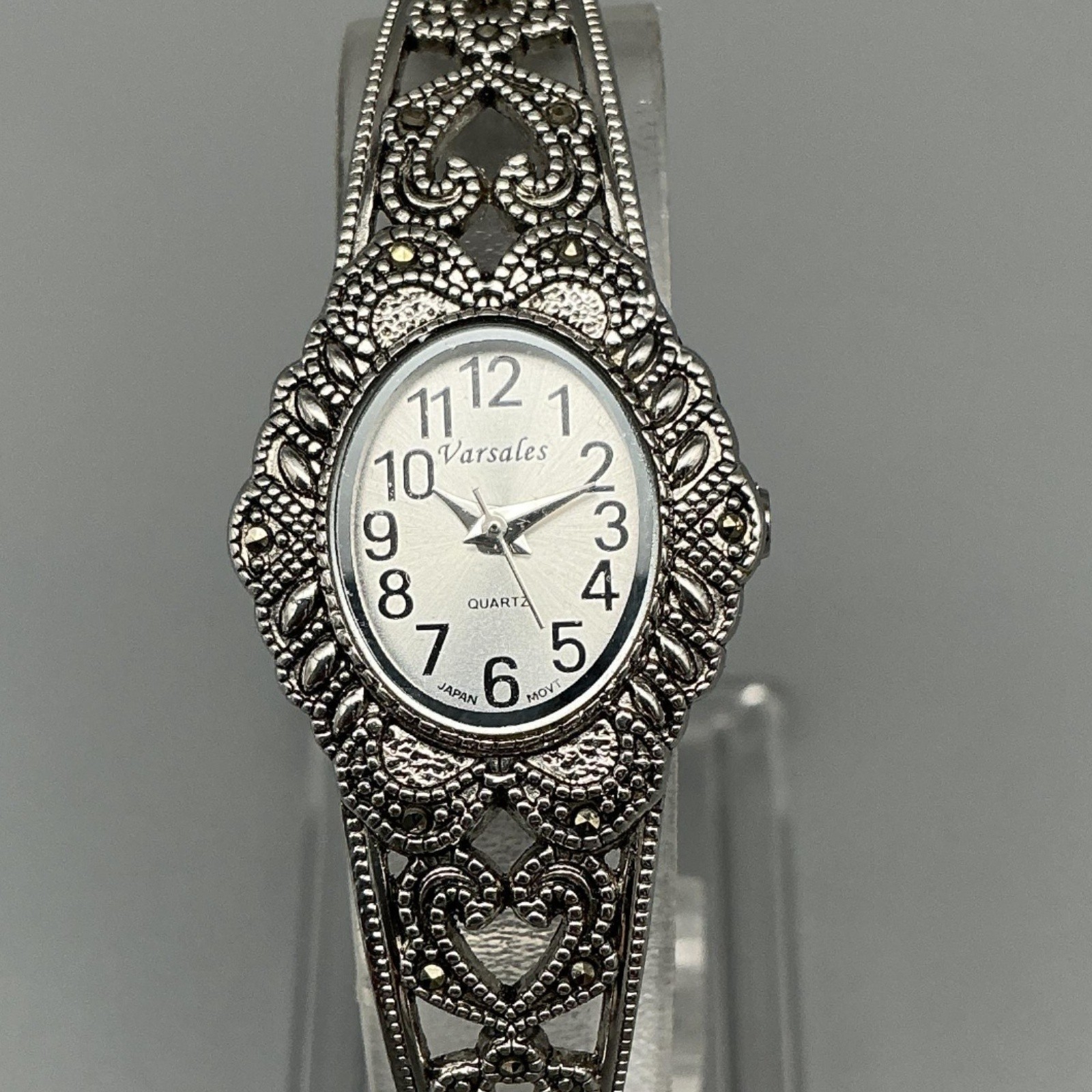 Varsales Womens Watch 22mm Silver Dial Filigree Heart Marcasite New Battery