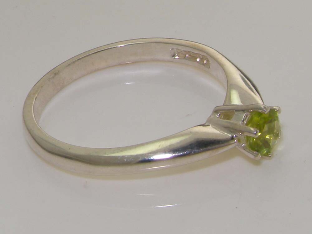 925 Sterling Silver Natural Peridot Womens Solitaire Ring – Sizes 4 to 12