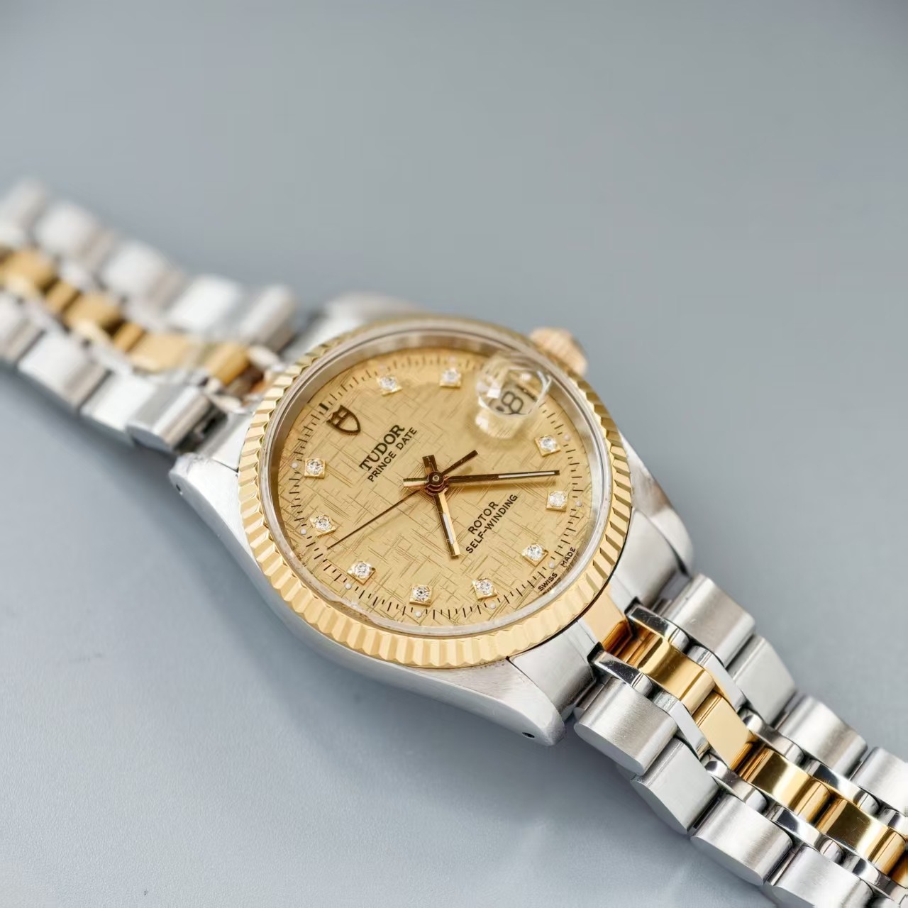 Tudor Gilding Linen Dial Prince 72033 Men’s Watch Automatic 32mm Date