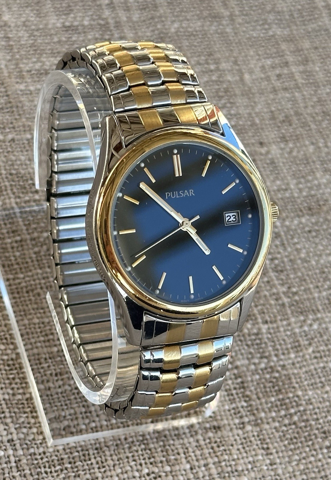 1985 Men’s Pulsar Watch, 2-tone Stainless Steel & Gold, Quartz, Model VX42-X140