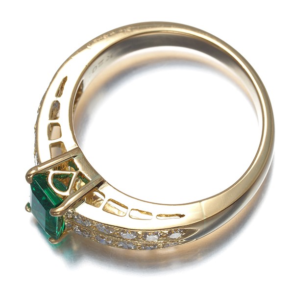 Emerald 0.717ct Diamond 0.60ct Ring 20K Yellow Gold