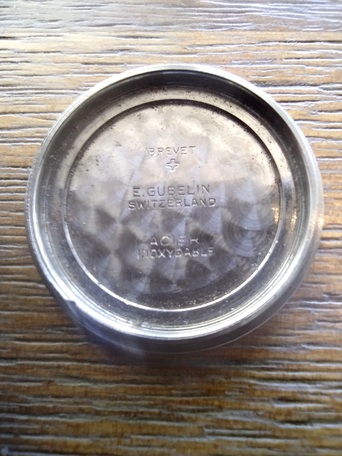 E. Gubelin 27mm Brevet Switzerland Acier Inoxydable #2920013 Watch Back Case