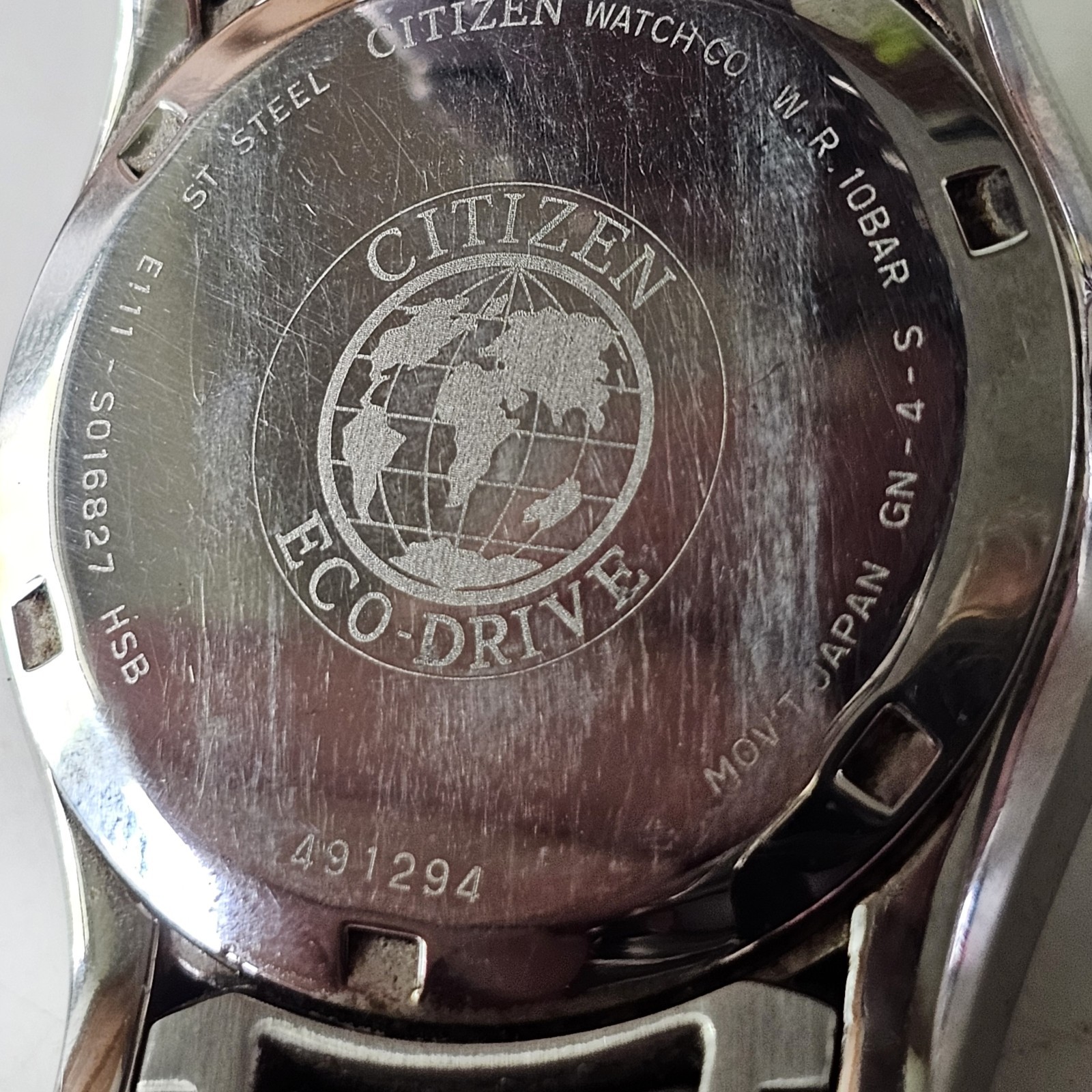 Citizen Eco-Drive Men’s Watch E111-S016827 Blue Roman Numeral Dial Boxed WR100