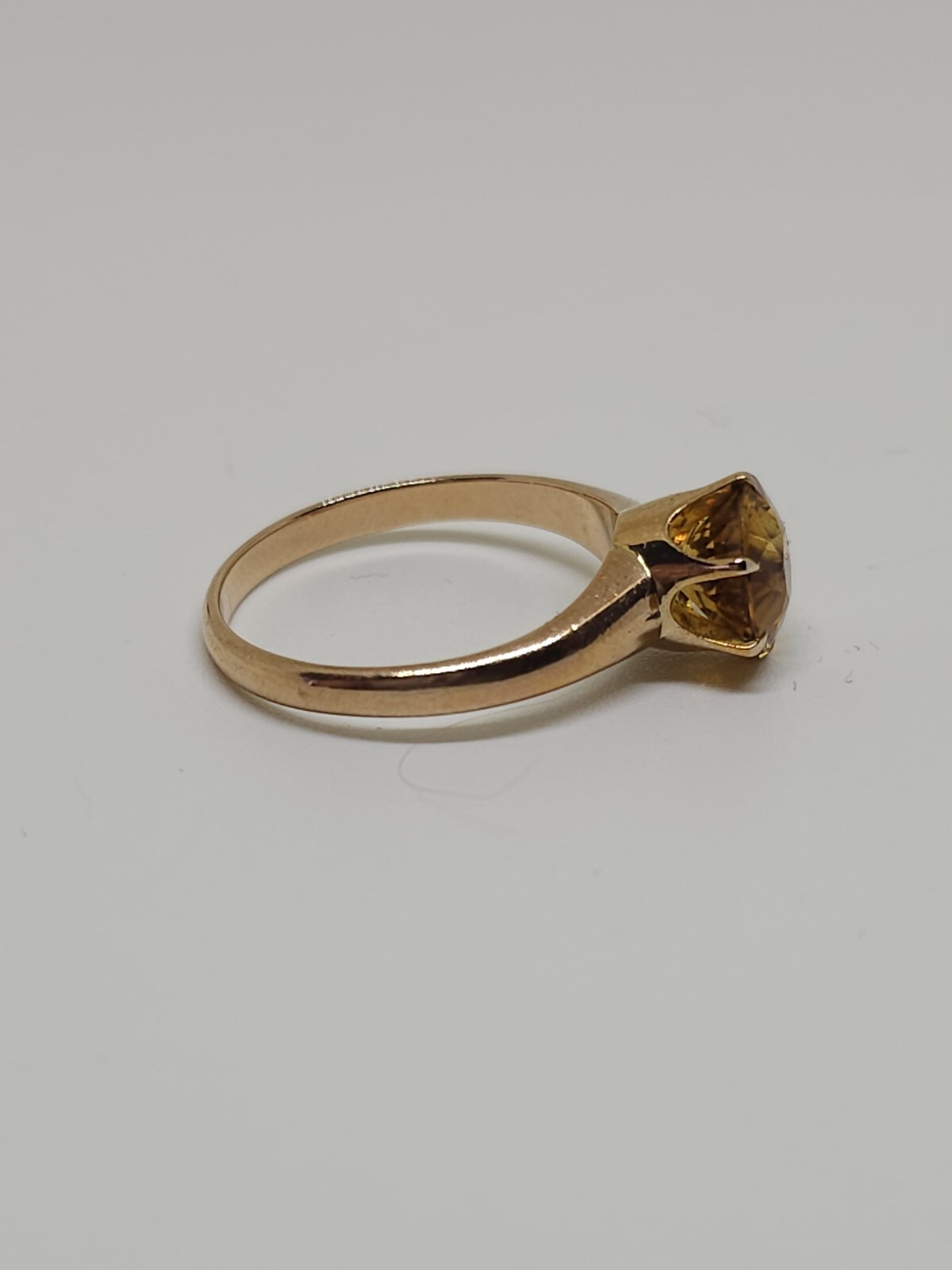 Vintage 12k Rose Gold 7.5 mm Round Citrine Solitaire Ring Size 5.75 2.4 Grams