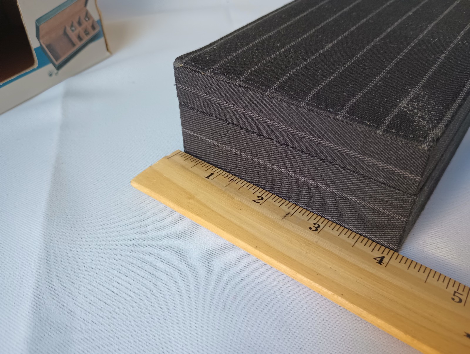 Perry Ellis Portfolio NEW Jewelry Ring Cufflink Felt Lined Storage Box Pinstripe