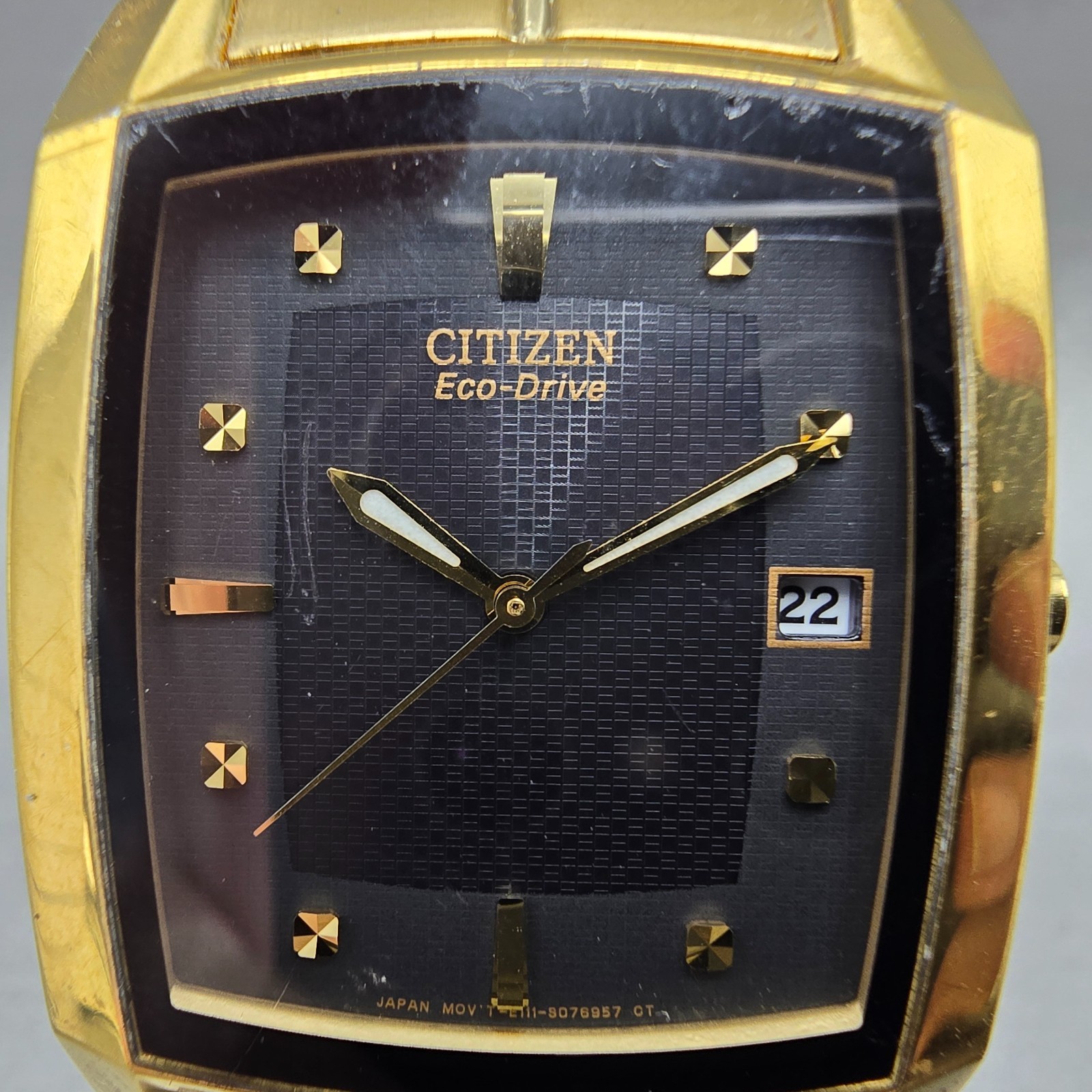 Citizen Eco-Drive Tank Watch Men 31mm Black Dial Gold Date E111-S049369 Runs Jkm
