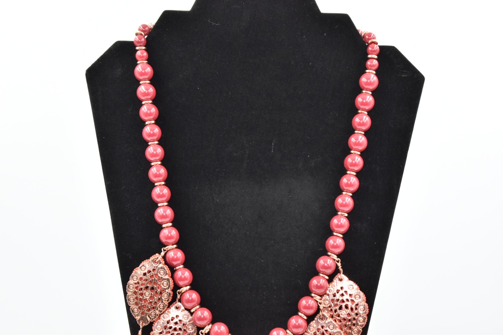 Coldwater Creek Red / Burgundy & Copper Tone Leaf Beaded Necklace 20″-23″