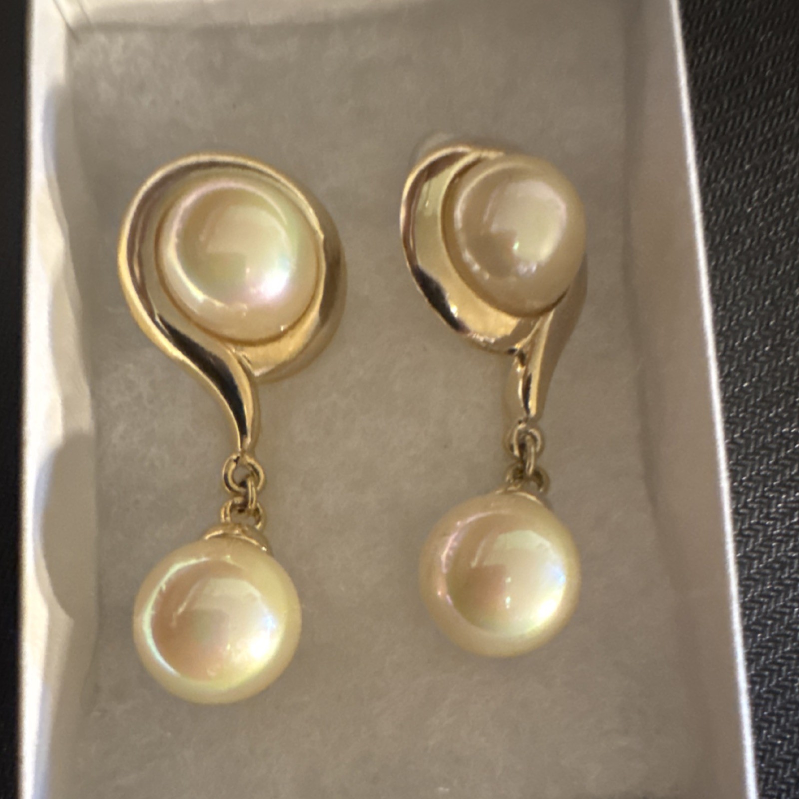 Yellow Gold Dangle/Drop Earrings with White Round Pearl Stones 3 1/2 inches