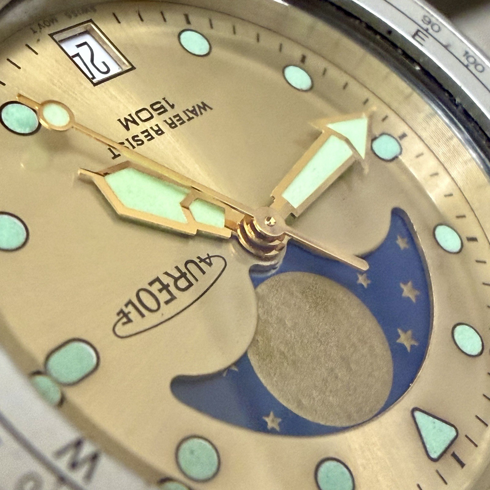 Vintage AUREOLE Moon Phase Quartz SW-224 Men’s 39mm Diver Watch Compass Bezel
