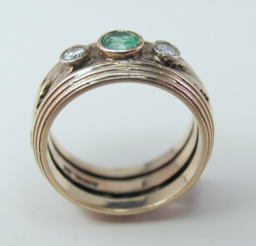 Vintage 14k Gold 1 Emerald 2 Diamond Leaf Die-Struck Size 4.5 Ring 6.7g HEAVY!