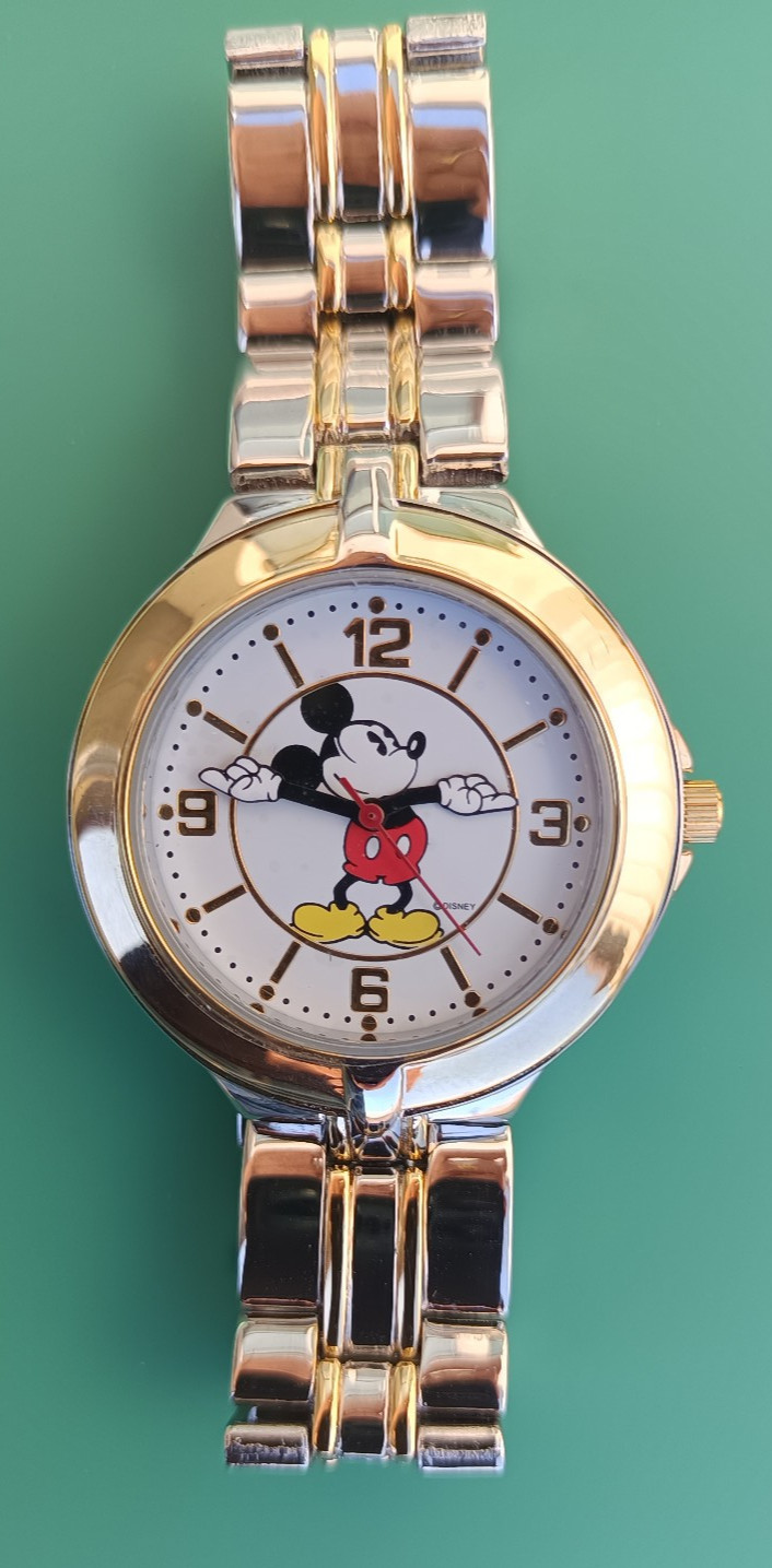 Discontinued Vintage New MCK168 Disney Mickey Mouse Watch Free Ship