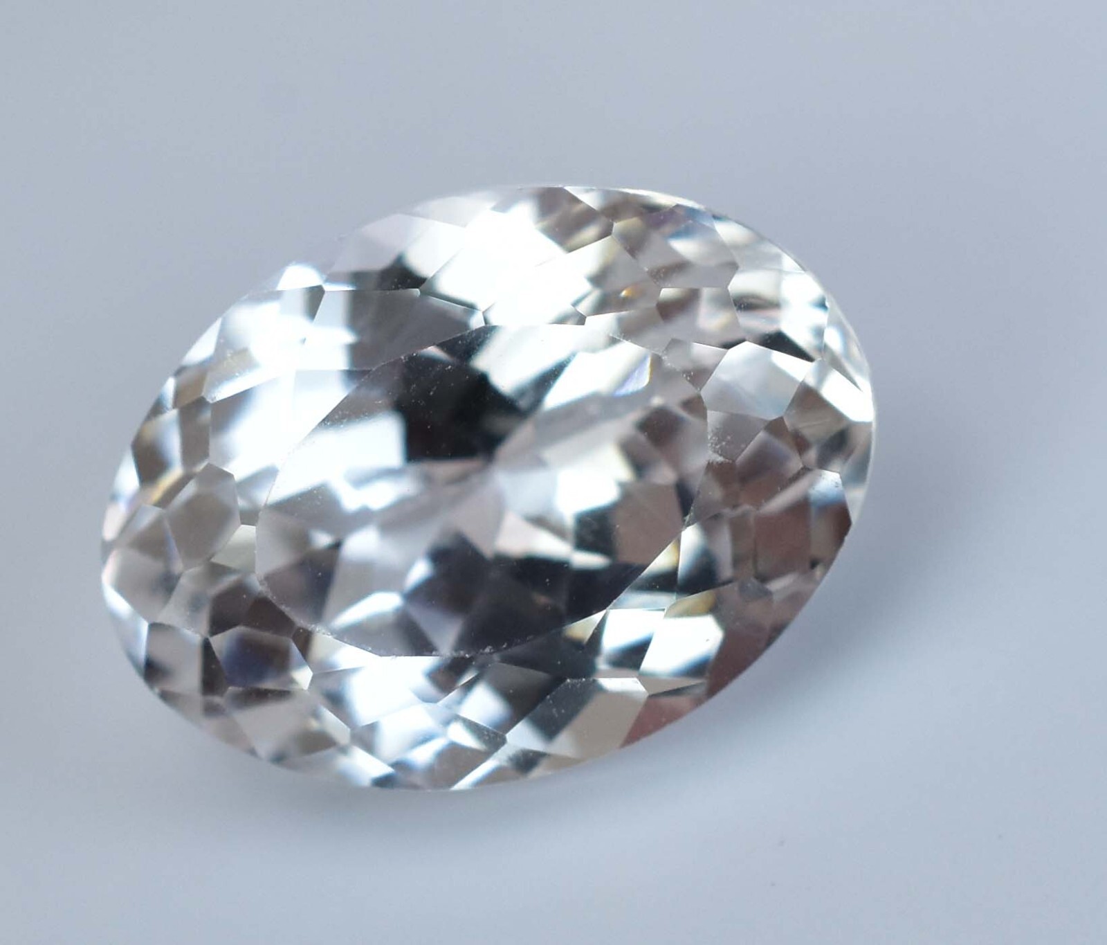 Natural 10.00 Ct White Montana Sapphire Oval Cut Certified Rare Loose Gemstone