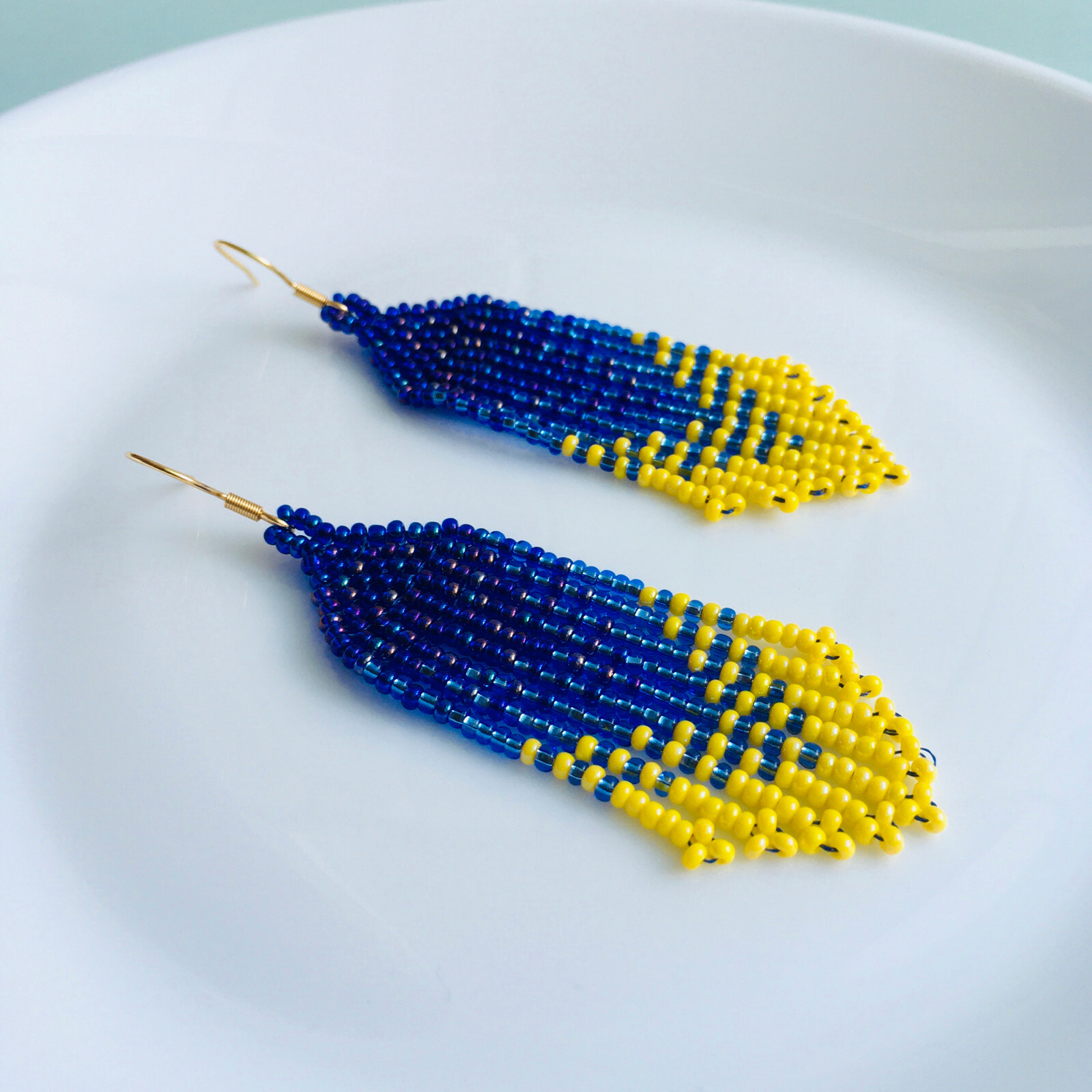 Ukraine beaded earrings, Gradient earrings, Ukrainian flag seed bead earrings