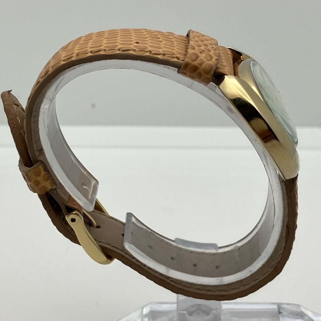 Working item SEIKO wristwatch oval quartz new battery ladies
