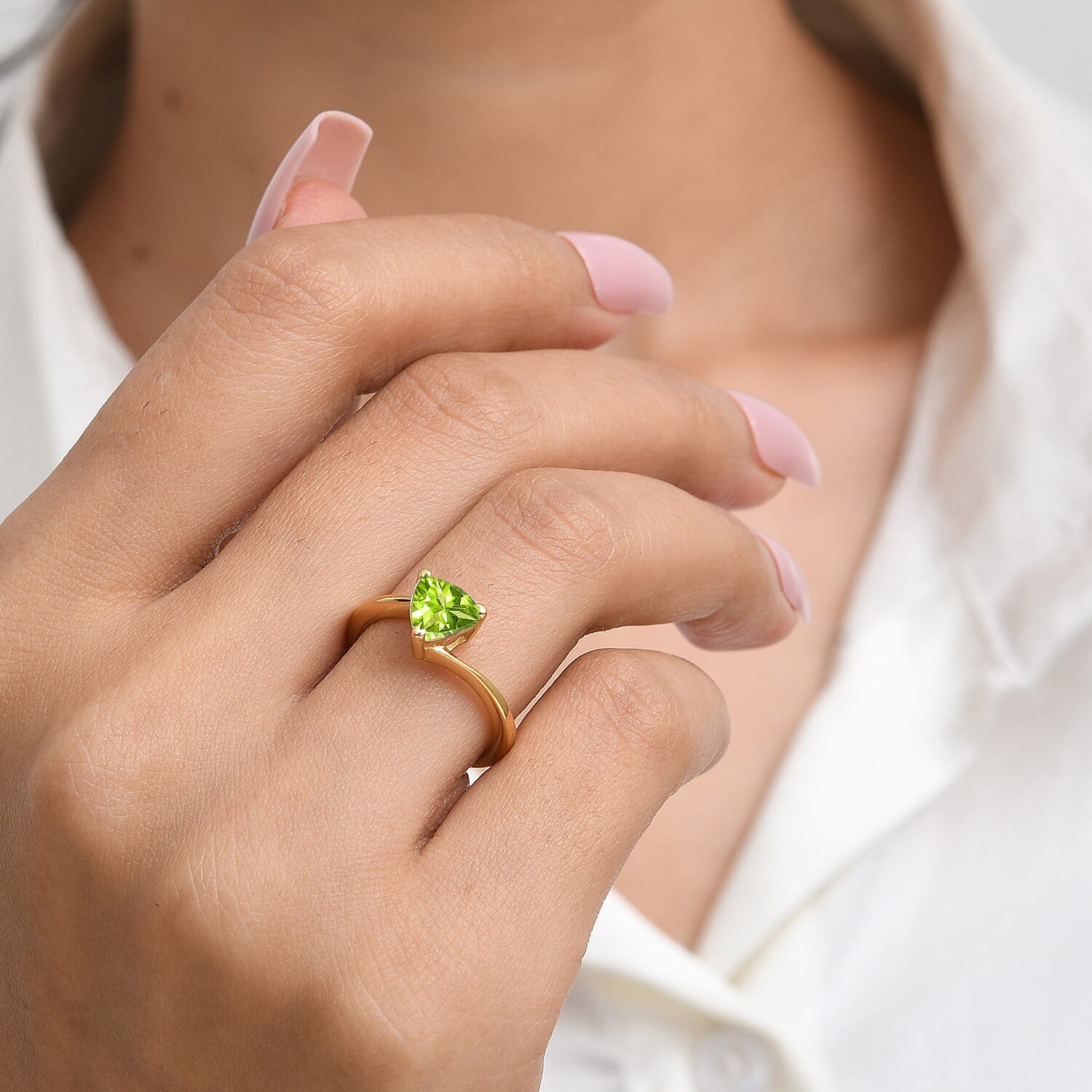 Peridot 1.15 ctw Ring in 18K Yellow Gold Over Sterling Silver Size 9.0