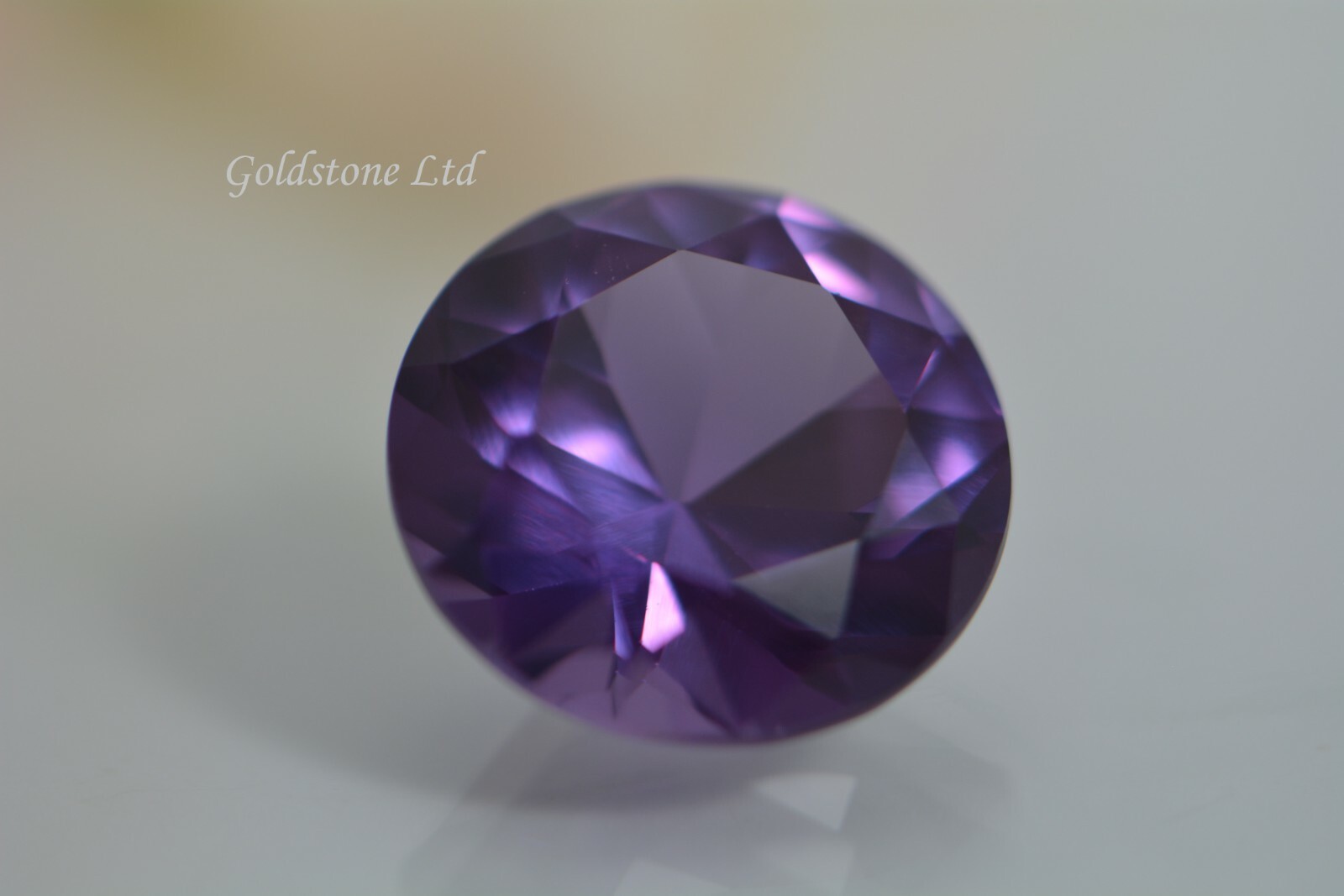 Lab-Created Alexandrite Round Shape Corundum (1mm-16mm)