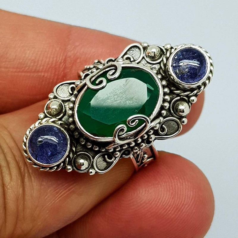 43 Carats Premium Natural Tanzanite And Onyx 925 Silver Ring