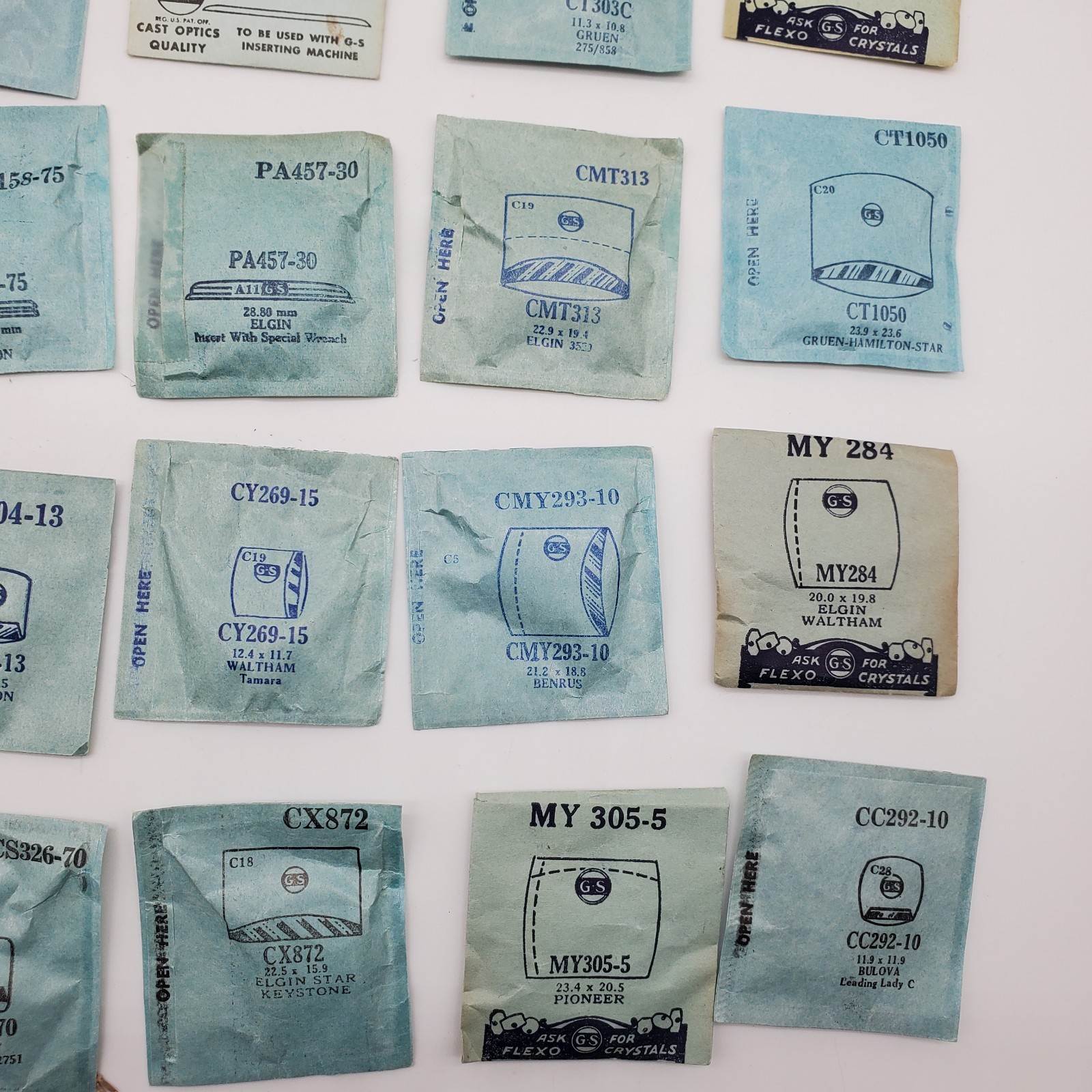 Lot of 50 G.S. Watch Crystals for Various Watch Maker NOS Various Sizes #28