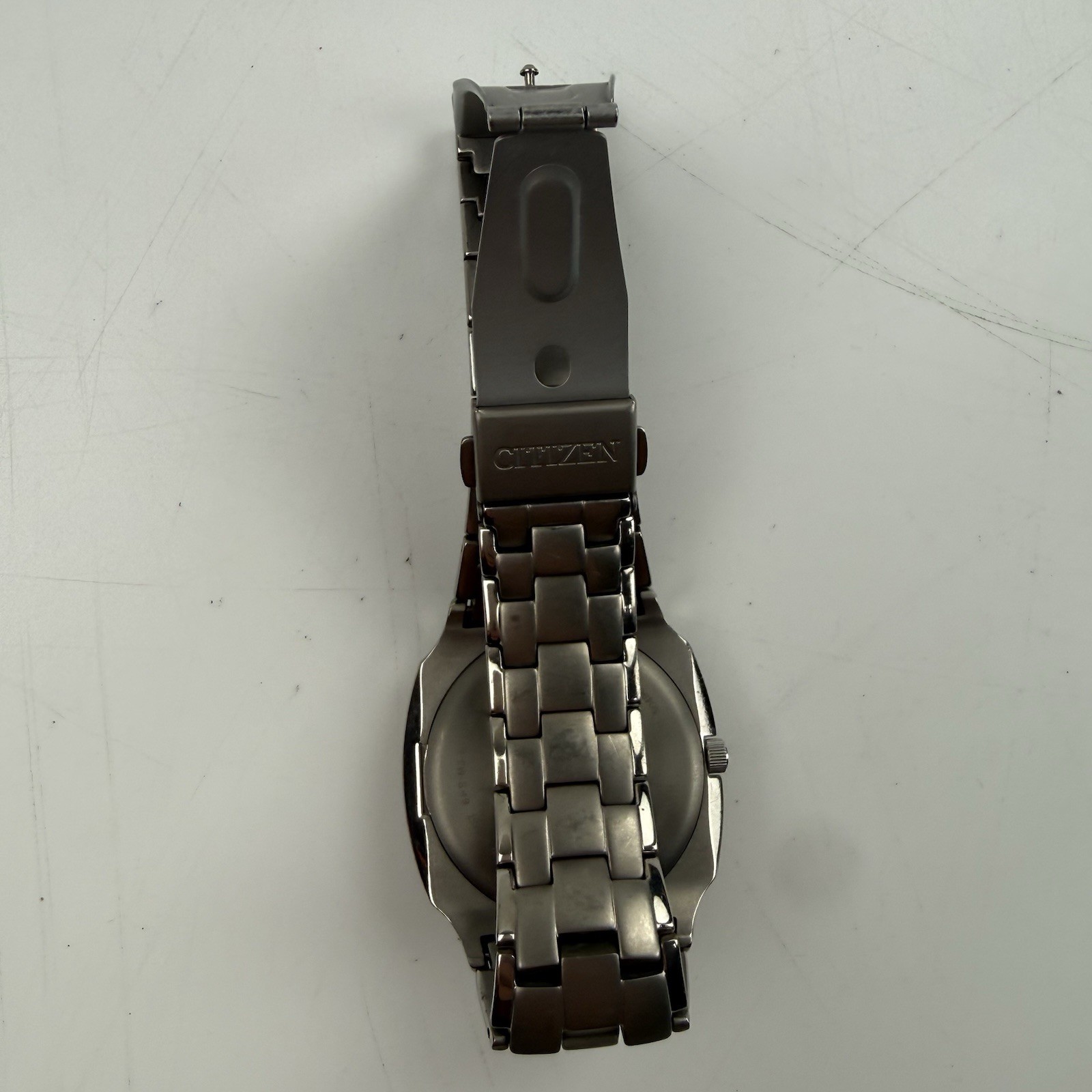 Vintage Citizen Eco Drive Titanium Mens Watch E111 S049610 Solar Powered