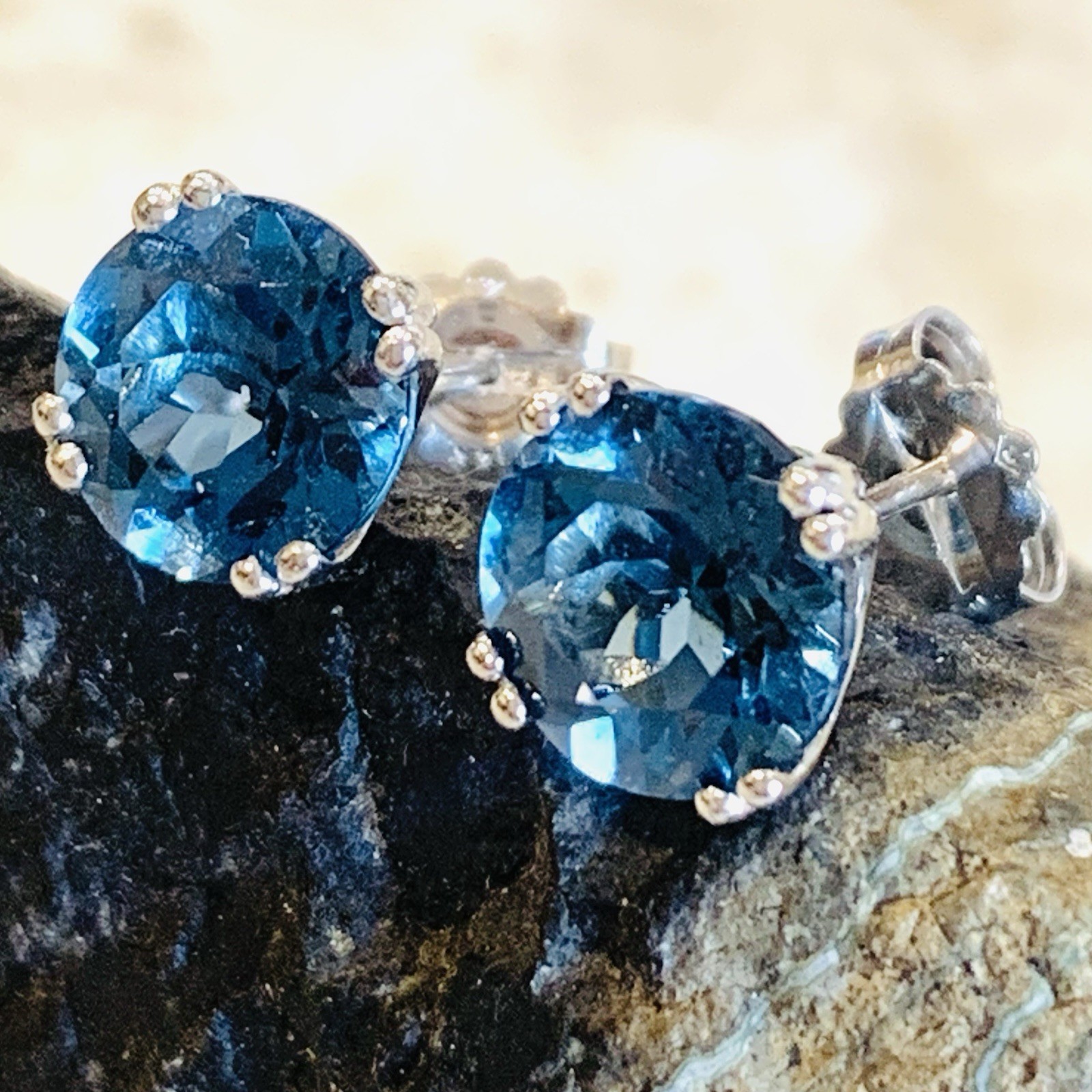 5 Ctw London Blue Topaz Earrings 14k Solid White Gold Stud Natural 1.85gr 8mm