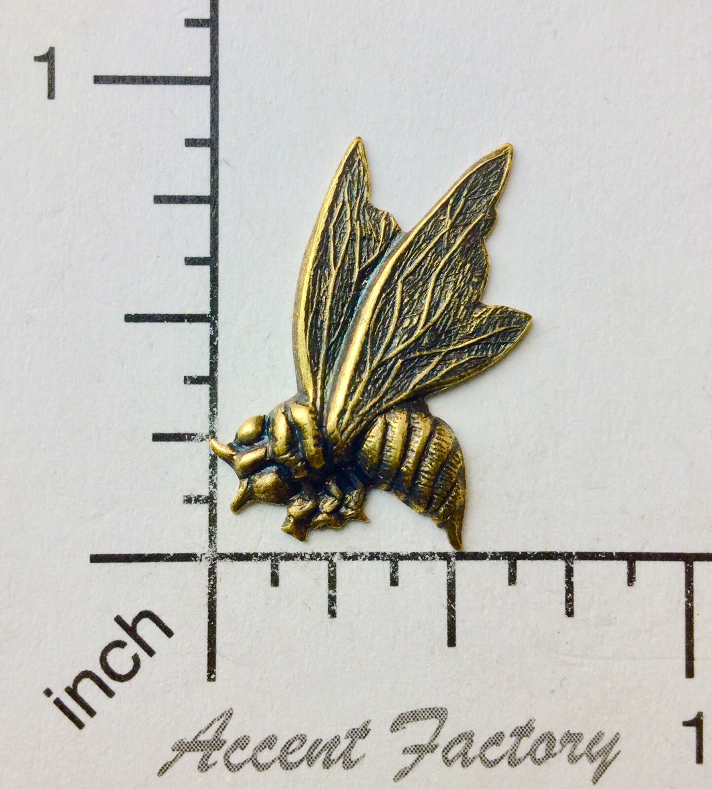 34133 – 2 Pc Small Victorian Flying Bee Jewelry Finding Brass Ox