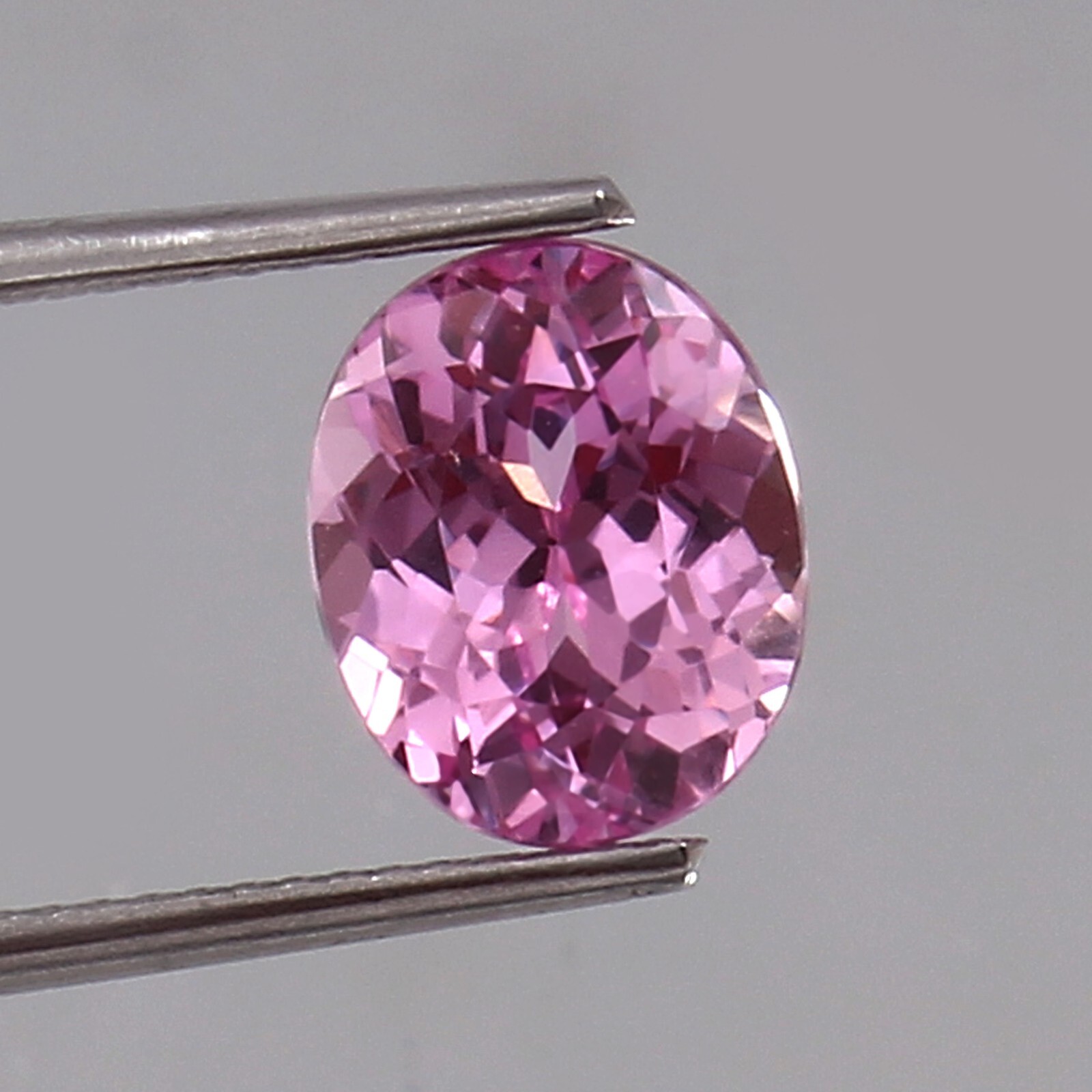 AAA Natural Flawless Ceylon Pink Sapphire Loose Oval Gemstone Cut 3.75 Ct