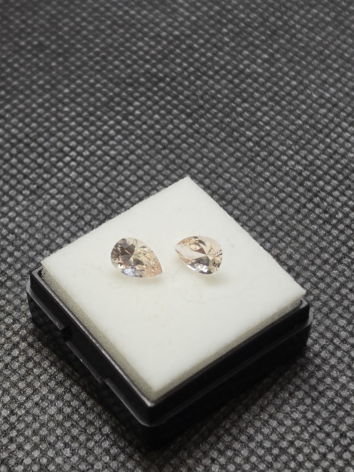 1.6ctw Champagne Katlang Imperial Topaz Pair Pear Cut Pakistan Prized Collectors