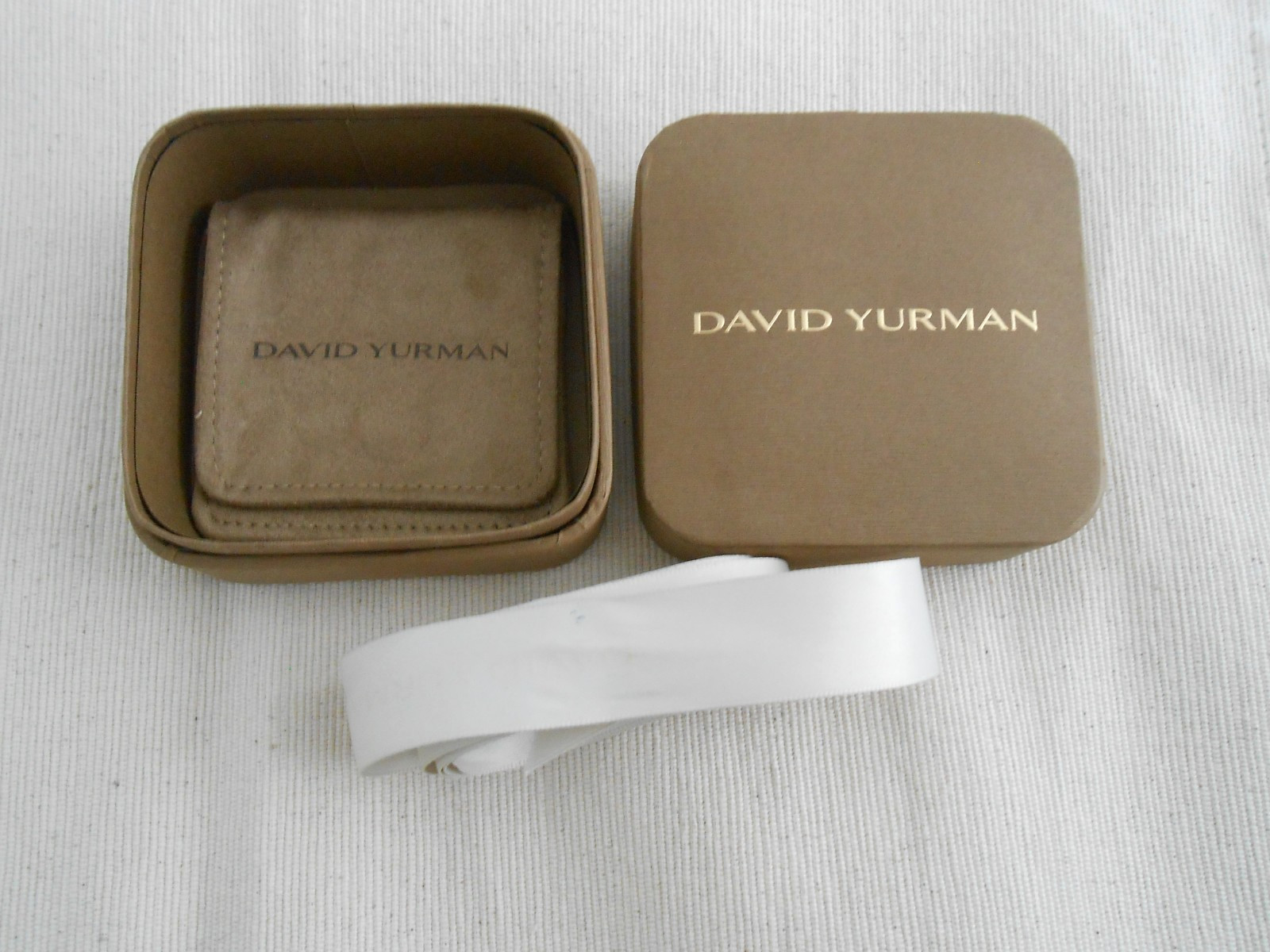 David Yurman Empty Jewelry Small Brown Pouch/Ribbon/ Box – 3.25″ x 3.25″