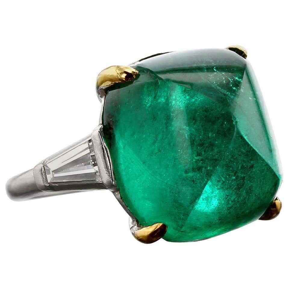 Beautiful Green Sugarloaf Cabochon Emerald With Two Fancy Cut CZ Fashion Ring