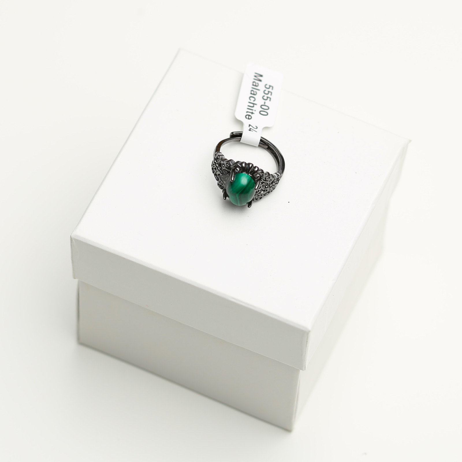 Genuine Malachite Handmade Ring Jewelry Gift + Elegant CASE 555-00