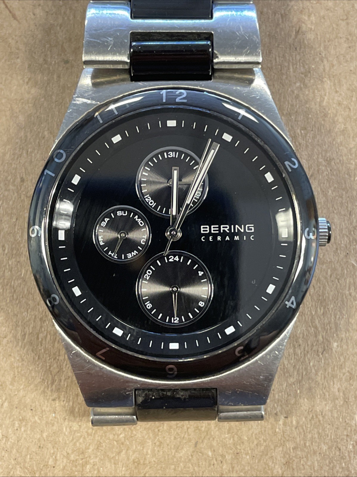 (Z313) Bering Ceramic 32339-742 Men’s Watch Black Dial Ceramic & Stainless Steel