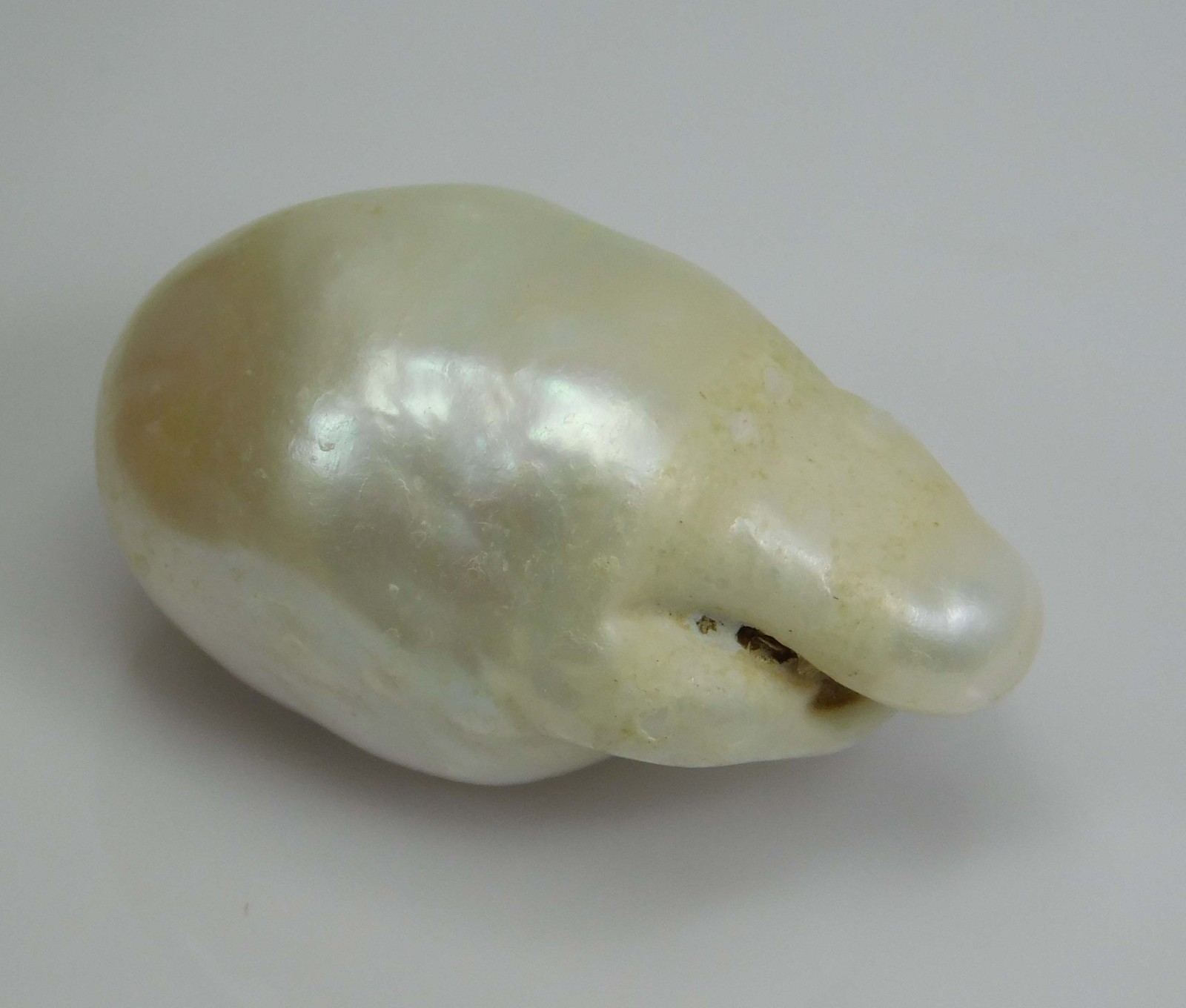 20.50 Ct Natural Baroque Pearl 22.7×14.8×12.7 mm Genuine Loose White Cream Moti