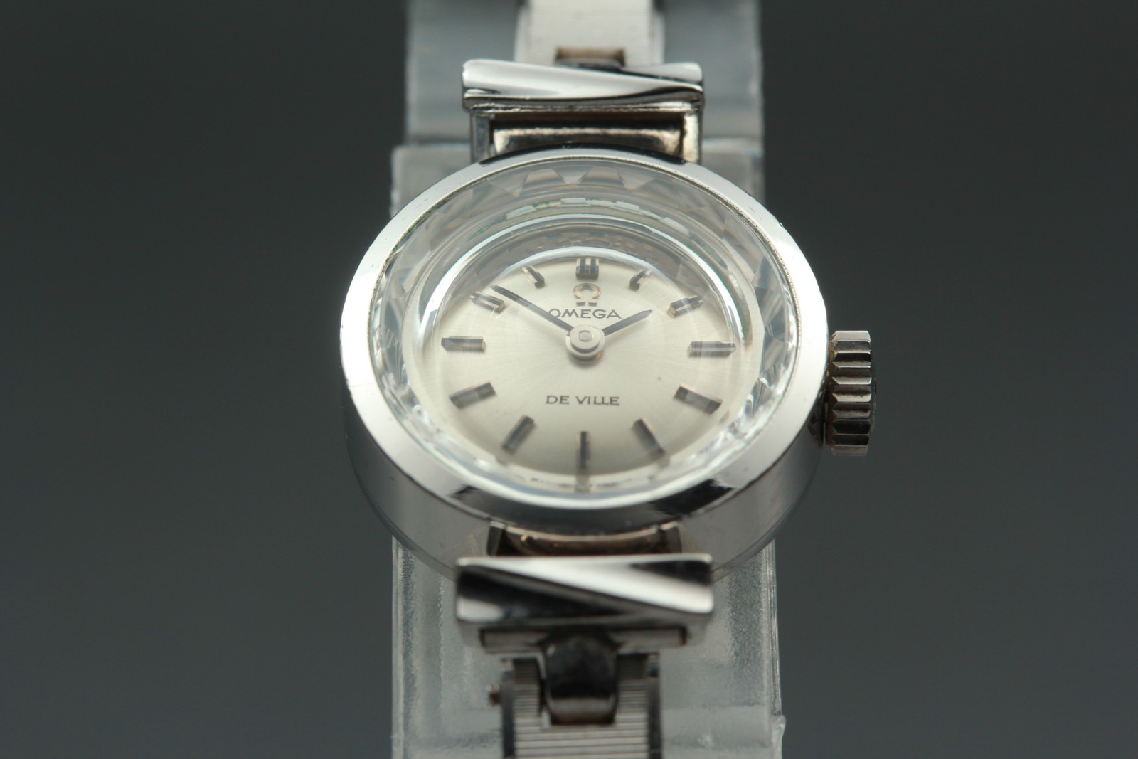 1969 【Near MINT】 OMEGA De Ville Cal.484 Ref.511.166 Manual Wind Watch From JAPAN