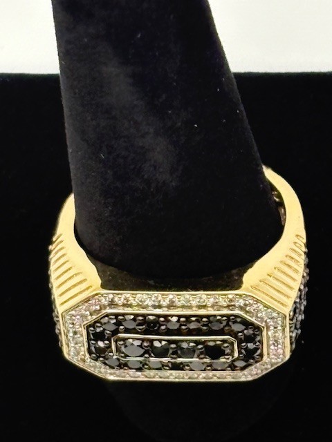 Black & White Diamond Ring 10K Yellow Gold Size 12 Natural IR, Great Investment
