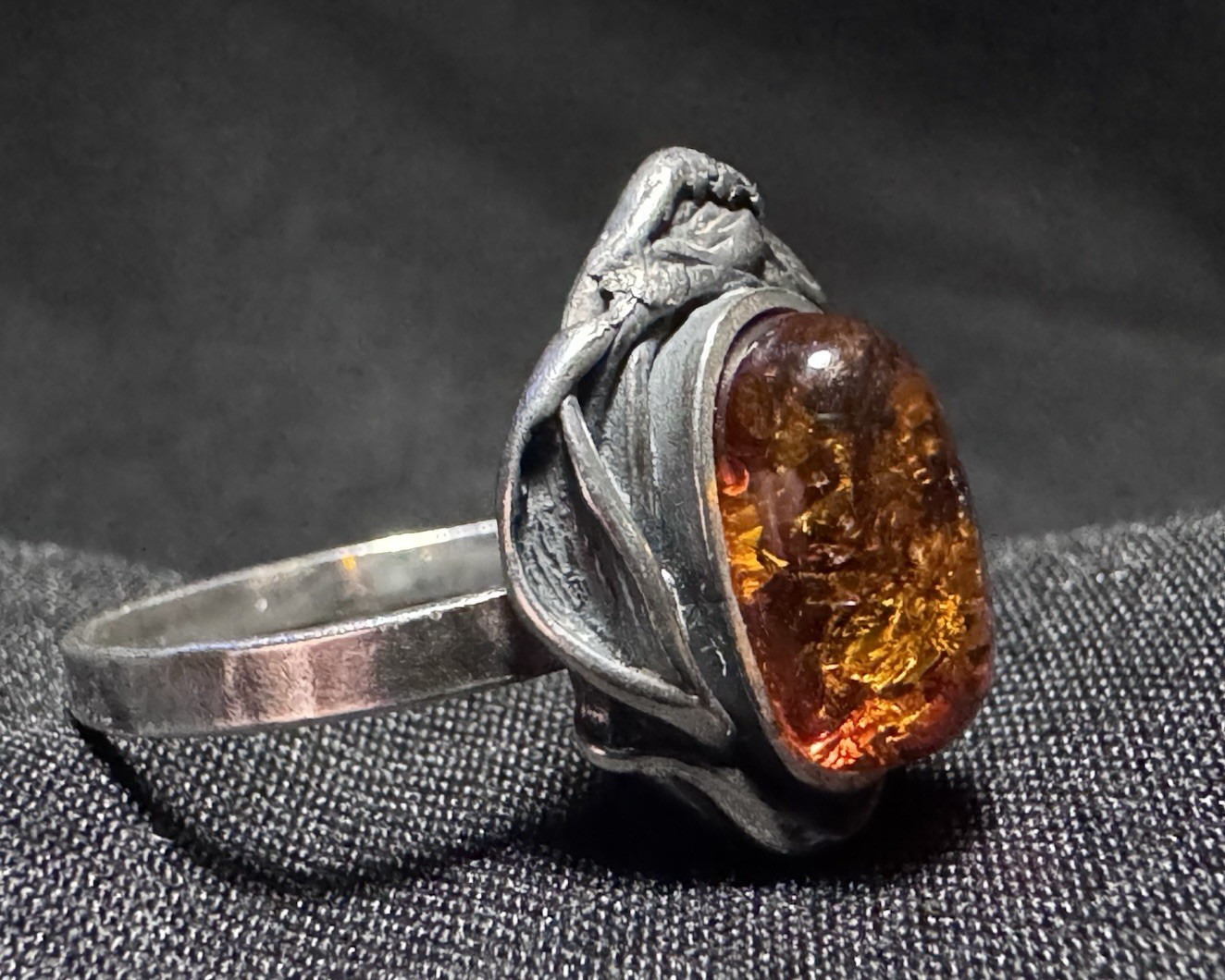 Vintage Sterling Silver Cognac Baltic Amber Ring Organic Leaf Setting Size 8