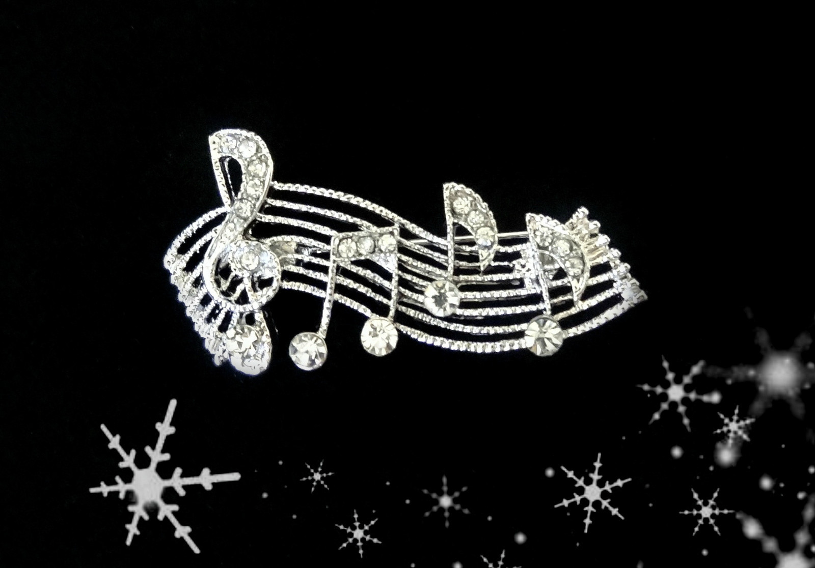 SILVER MUSIC NOTE RHINESTONE UNDER THE CHRISTMAS TREE TEACHER GIFT PIN BROOCH