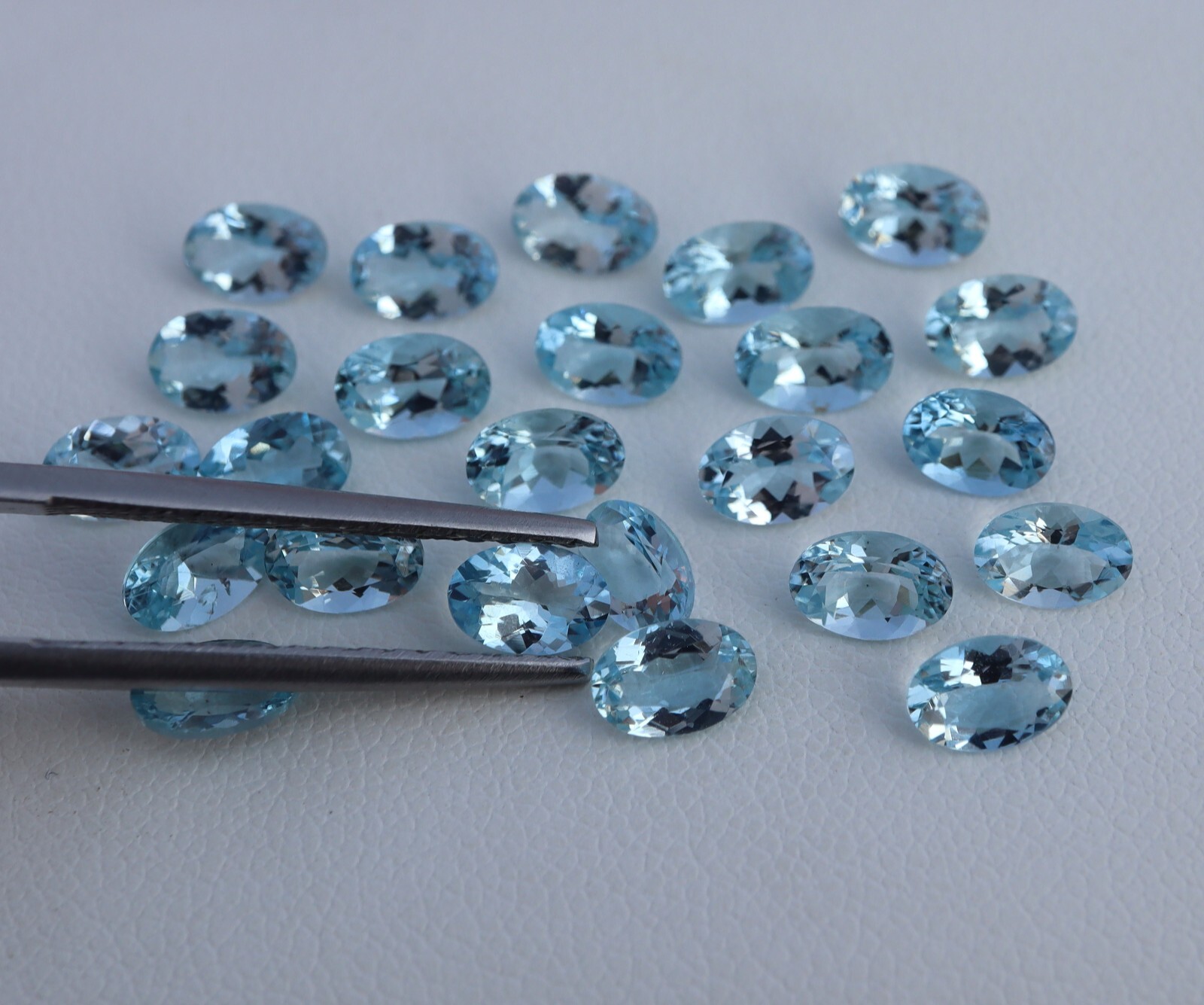6×4 mm Eye Clean Natural Medium Blue Aquamarine Oval Cut Gemstone Nice Luster