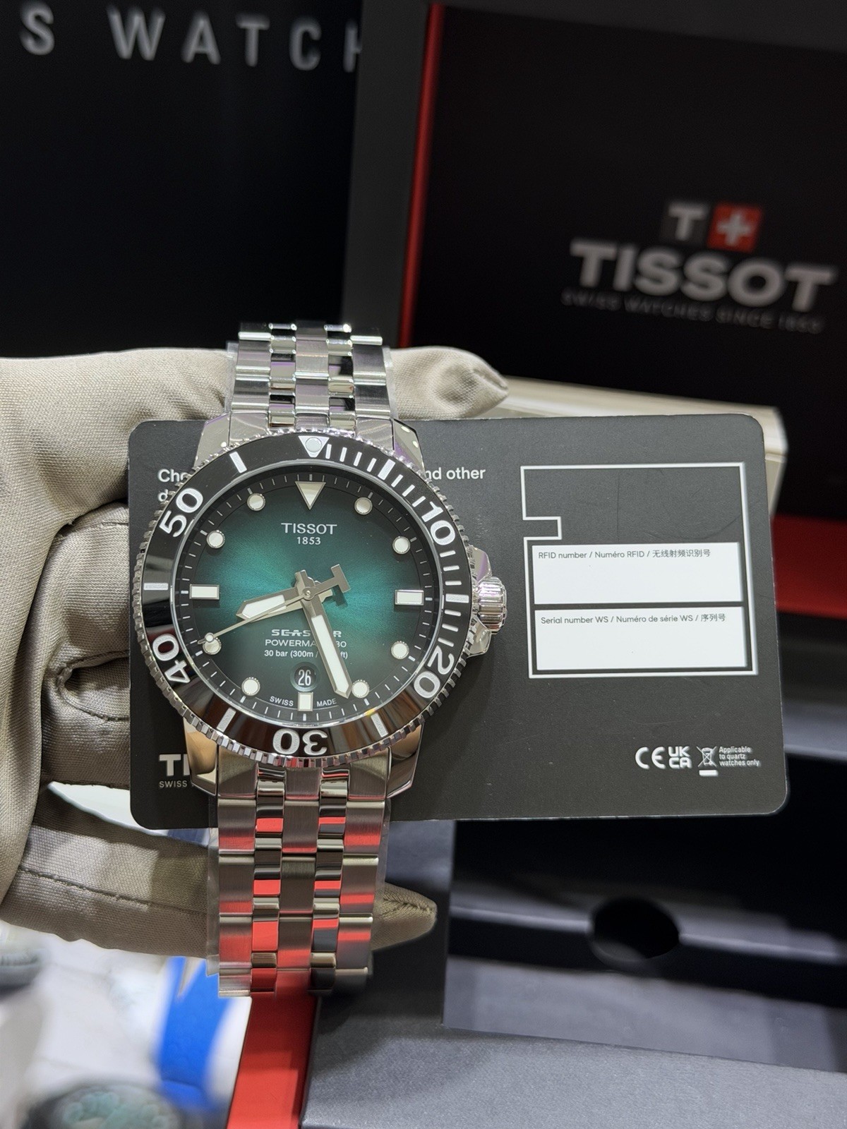 Tissot Seastar 1000 Powermatic 80 Green Dial 43MM Men’s Watch T120.407.11.091.01
