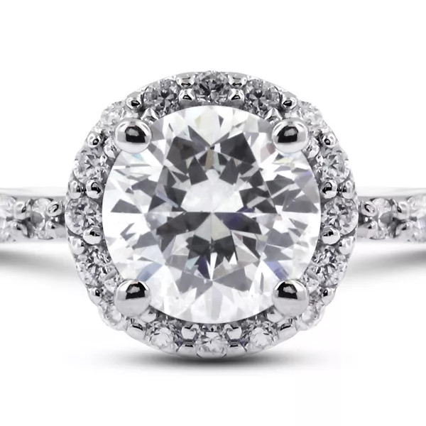 Side Stone Engagement Ring Halo 18K Gold 2.80 CT Round Lab-Grown Diamond E SI2
