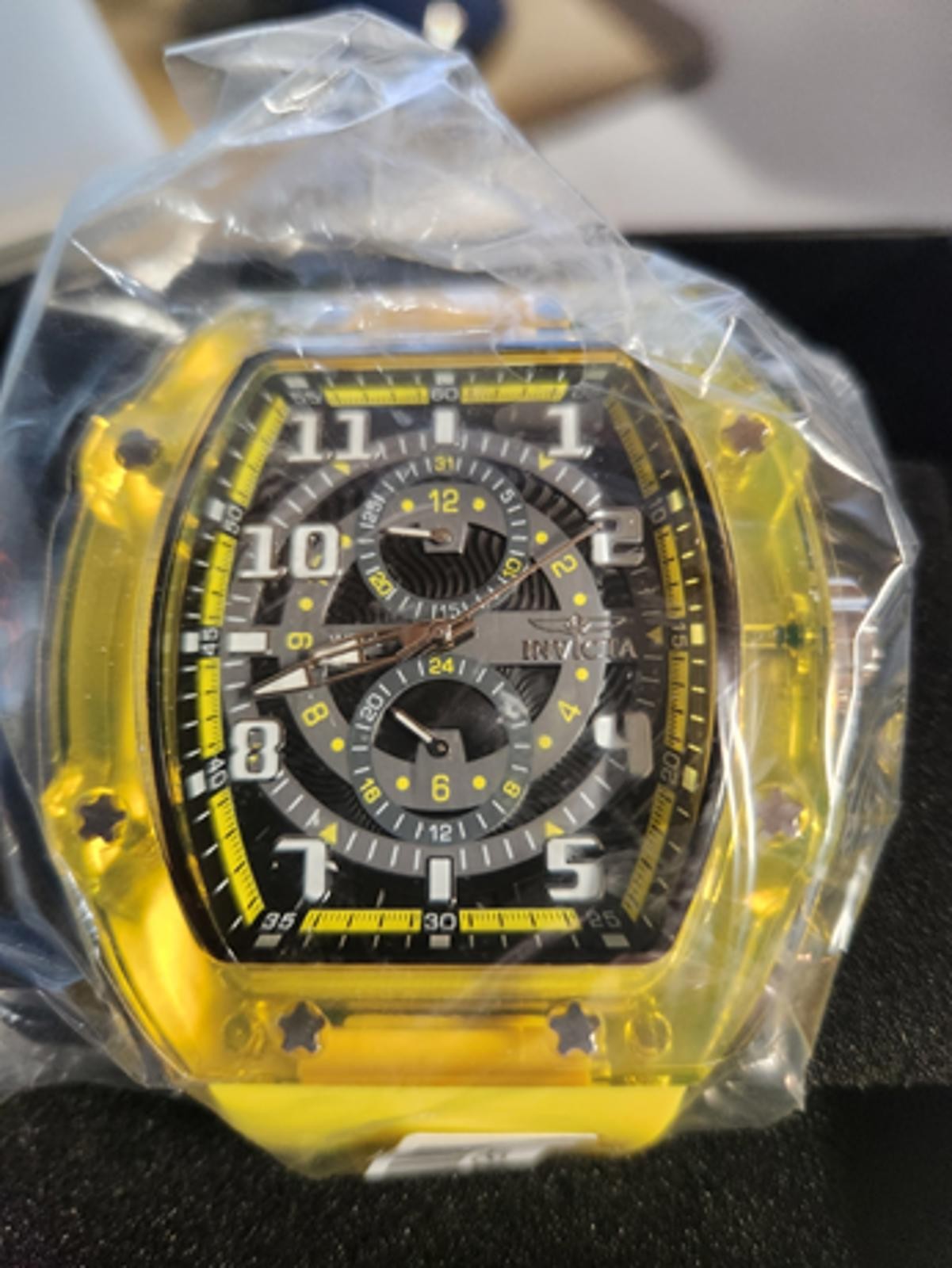 48449 – Invicta Racing Cyclone Men’s Watch – 48.5mm, Yellow (48449)
