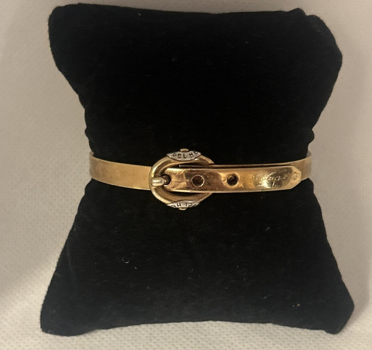 Henri Bendel Gold Tone Belt Buckle Bangle Bracelet Adjustable 6.5-7”