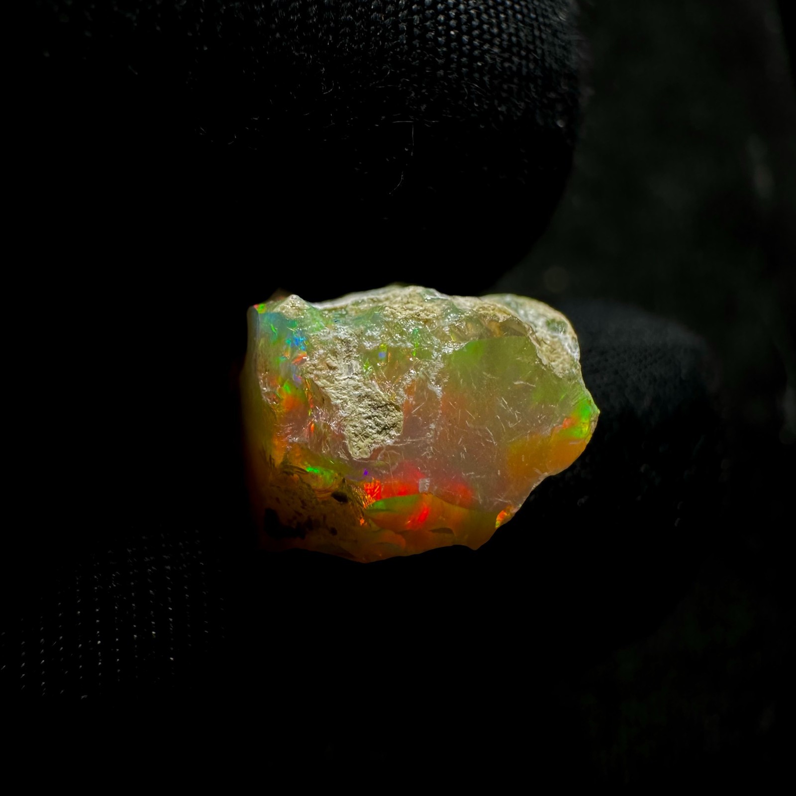 2.75 CTS Natural Ethiopian Opal Rough, Multi Fire Opal Gemstone, Welo Opal Raw.