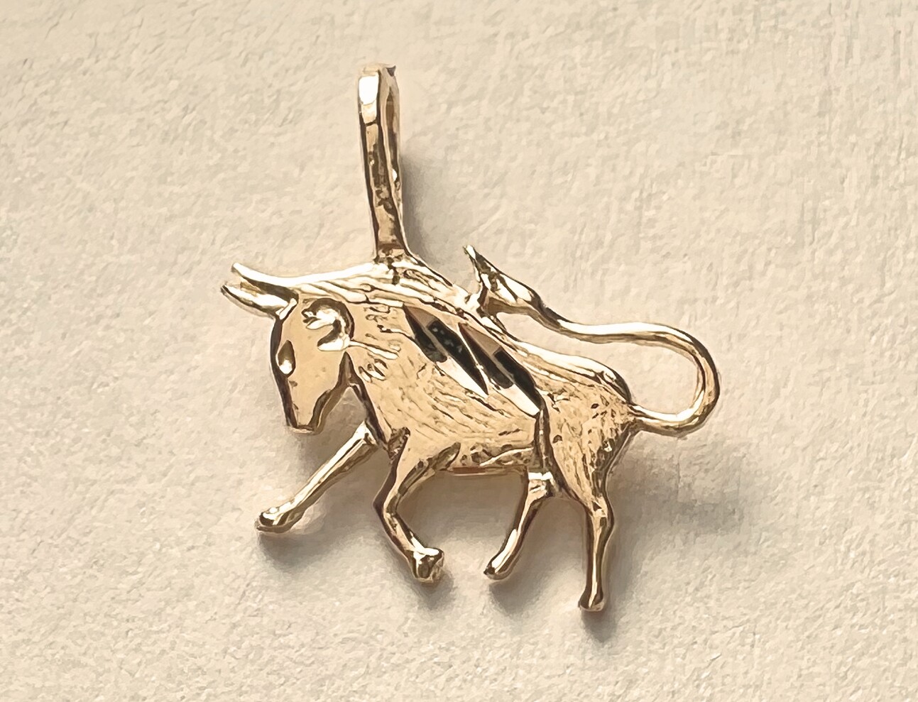 New 14k Yellow Gold Bull Taurus Zodiac Sign Charm Pendant